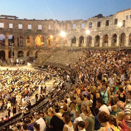 Volme Apartment Pula